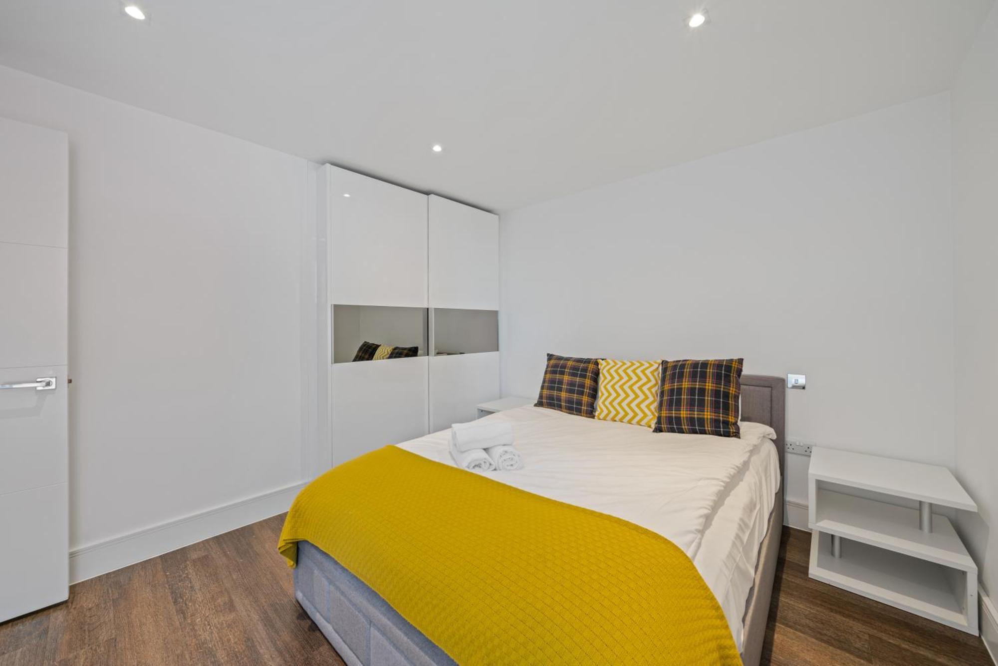 Riverside 1Br With Easy Transport 20Min To City Centre Londres Exterior foto