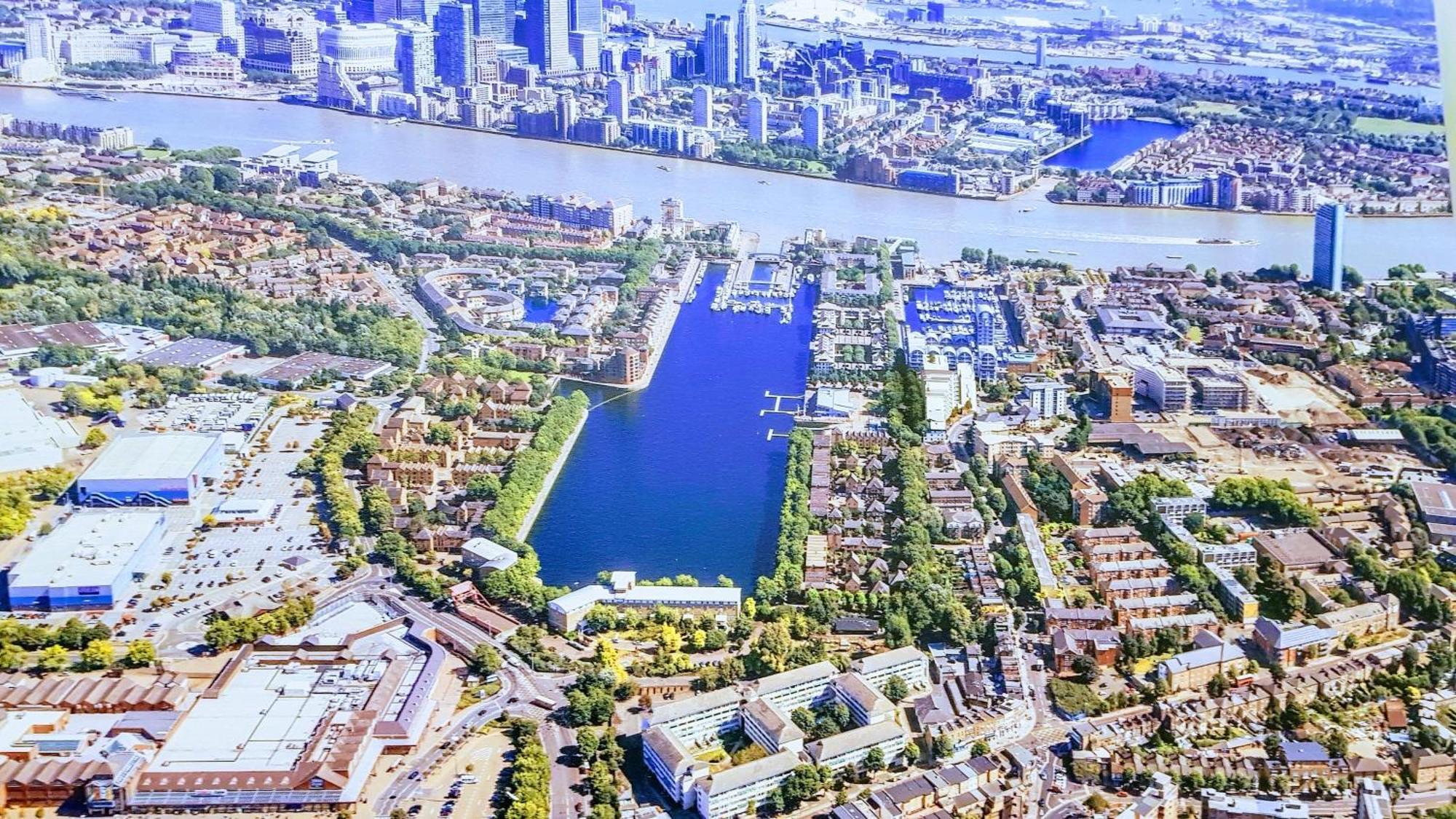 Riverside 1Br With Easy Transport 20Min To City Centre Londres Exterior foto