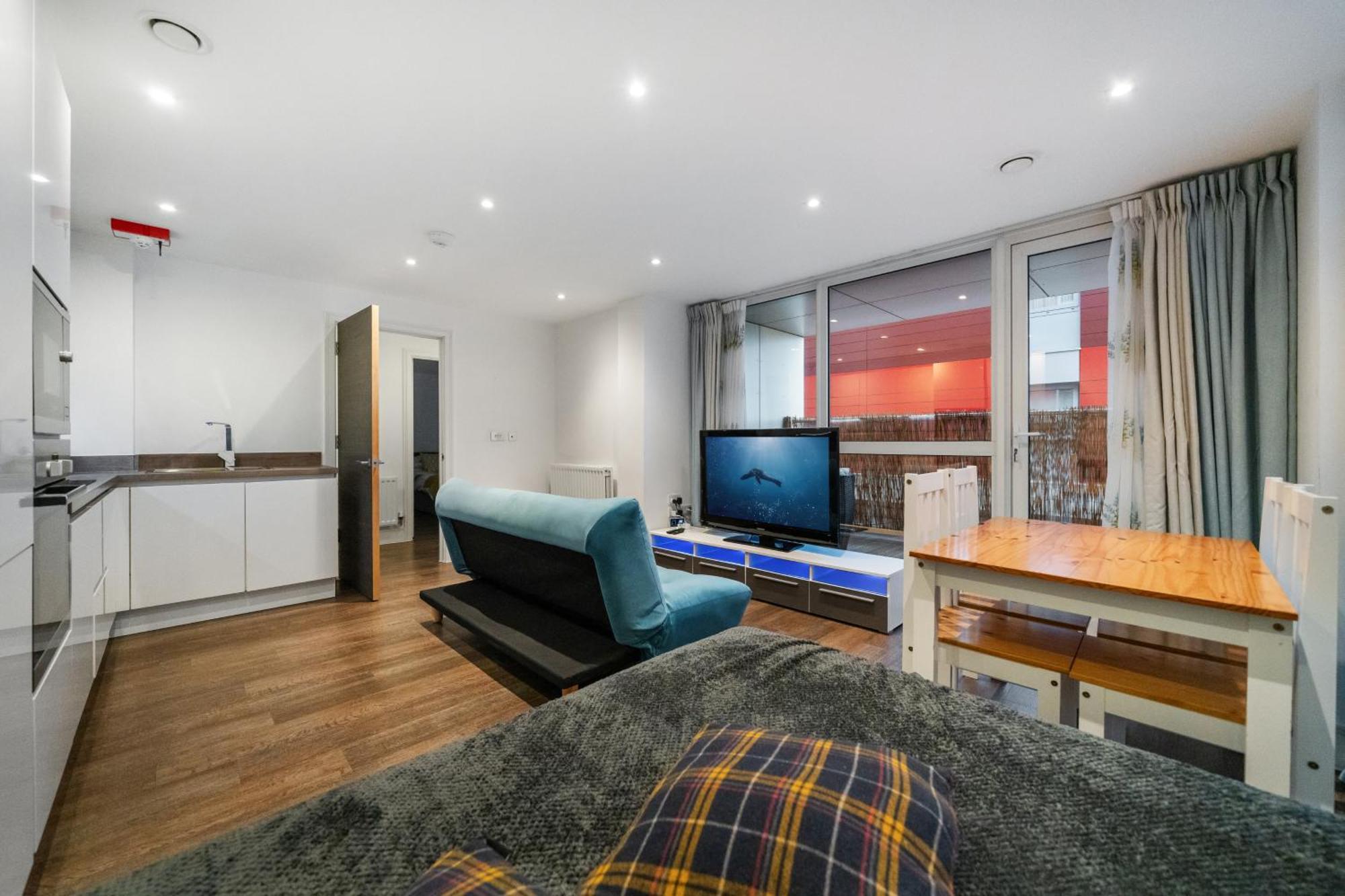 Riverside 1Br With Easy Transport 20Min To City Centre Londres Exterior foto