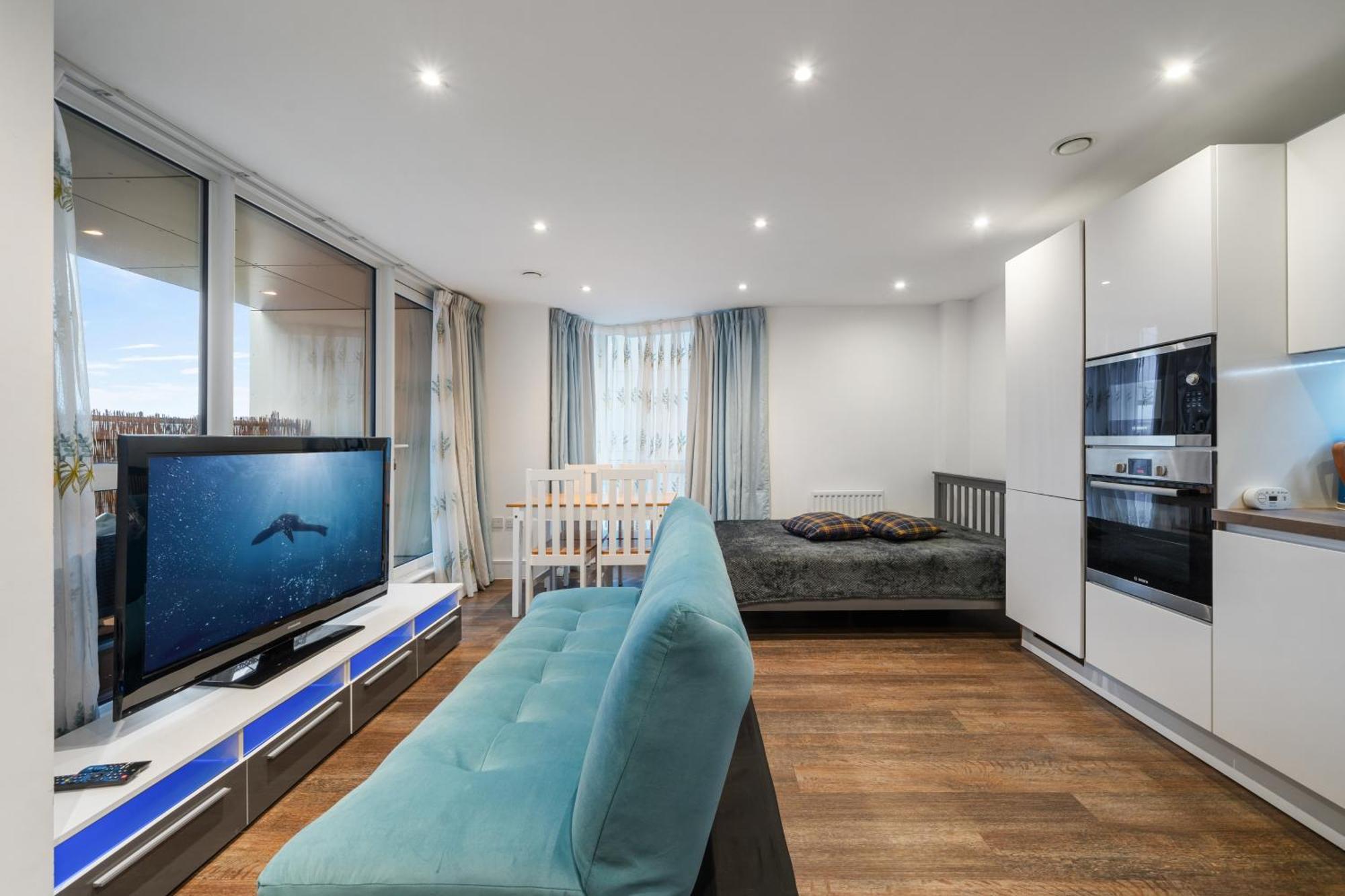 Riverside 1Br With Easy Transport 20Min To City Centre Londres Exterior foto